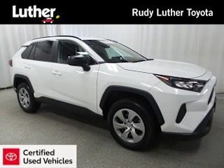 2019 Toyota RAV4 LE 2T3H1RFV1KW032008 2019 Toyota RAV4 LE