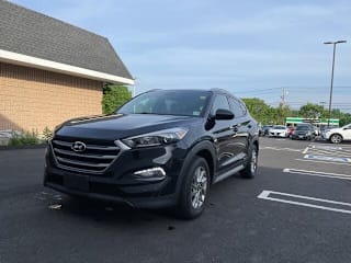 2018 Hyundai Tucson SEL KM8J3CA40JU664450 2018 Hyundai Tucson SEL