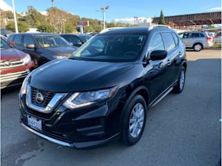 2019 Nissan Rogue S KNMAT2MT3KP534566 2019 Nissan Rogue S
