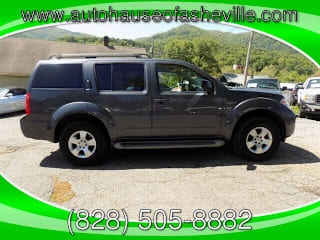 2011 Nissan Pathfinder S 5N1AR1NB6BC604899 2011 Nissan Pathfinder S