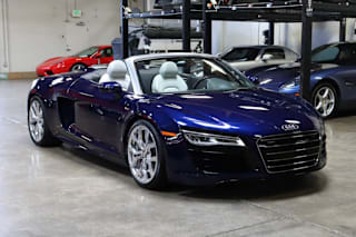 2014 Audi R8 5.2 quattro Spyder WUAVNAFGXEN000179 2014 Audi R8 5.2 quattro Spyder