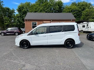 2017 Ford Transit Connect Wagon XLT NM0GE9F78H1337981 2017 Ford Transit Connect Wagon XLT