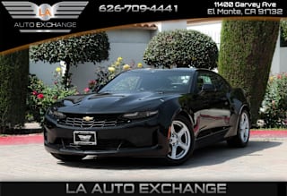 2019 Chevrolet Camaro LT 1G1FB1RS0K0105793 2019 Chevrolet Camaro LT