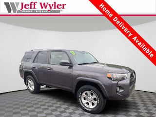2017 Toyota 4Runner SR5 JTEBU5JR4H5432902 2017 Toyota 4Runner SR5