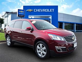 2017 Chevrolet Traverse LT 1GNKVGKD2HJ276731 2017 Chevrolet Traverse LT