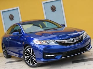 2017 Honda Accord 1HGCT1A77HA008917 2017 Honda Accord