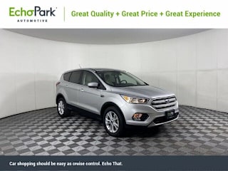 2019 Ford Escape SE 1FMCU0GD8KUB14300 2019 Ford Escape SE