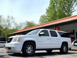 2007 GMC Yukon XL SLE 1500 1GKFC16027J184946 2007 GMC Yukon XL SLE 1500