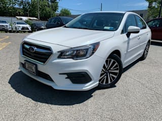 2018 Subaru Legacy 2.5i Premium 4S3BNAC62J3030987 2018 Subaru Legacy 2.5i Premium