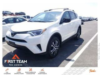 2018 Toyota RAV4 LE JTMBFREV8JJ729441 2018 Toyota RAV4 LE