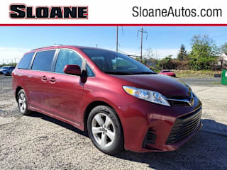 2018 Toyota Sienna LE 8-Passenger 5TDKZ3DC5JS936179 2018 Toyota Sienna LE 8-Passenger