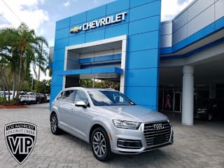 2019 Audi Q7 3.0T quattro Premium Plus WA1LAAF72KD020082 2019 Audi Q7 3.0T quattro Premium Plus