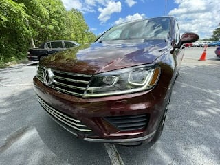 2017 Volkswagen Touareg V6 Sport WVGEF7BP1HD001813 2017 Volkswagen Touareg V6 Sport