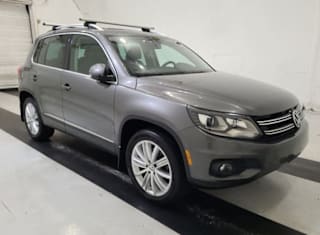 2016 Volkswagen Tiguan 2.0T SE WVGAV7AX1GW578749 2016 Volkswagen Tiguan 2.0T SE
