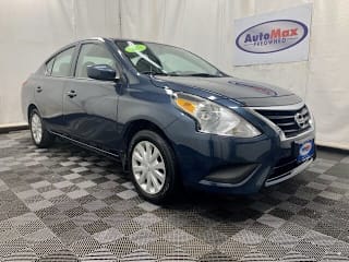 2017 Nissan Versa 1.6 S Plus 3N1CN7AP7HL830527 2017 Nissan Versa 1.6 S Plus