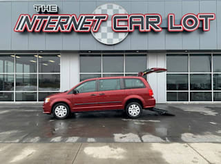 2016 Dodge Grand Caravan American Value Package 2C4RDGBG8GR252092 2016 Dodge Grand Caravan American Value Package
