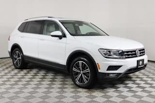 2019 Volkswagen Tiguan 3VV2B7AX4KM020549 2019 Volkswagen Tiguan