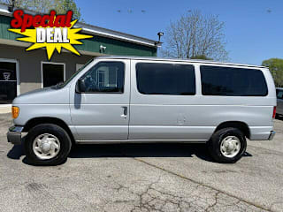 2006 Ford E-Series Wagon 1FBNE31L96HA07612 2006 Ford E-Series Wagon
