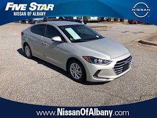 2017 Hyundai Elantra SE 5NPD74LF5HH126180 2017 Hyundai Elantra SE