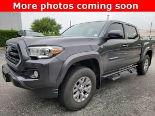 2018 Toyota Tacoma SR5 V6 3TMAZ5CN6JM075833 2018 Toyota Tacoma SR5 V6