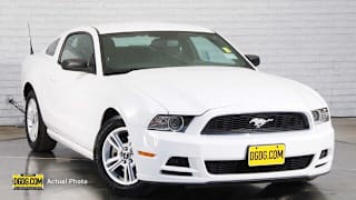 2014 Ford Mustang 1ZVBP8AM9E5316752 2014 Ford Mustang