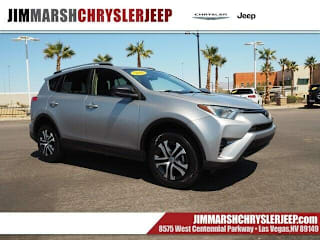 2018 Toyota RAV4 LE JTMZFREV5JJ200494 2018 Toyota RAV4 LE