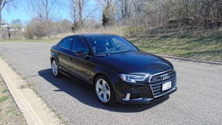 2017 Audi A3 2.0T quattro Premium WAUB8GFF5H1072532 2017 Audi A3 2.0T quattro Premium