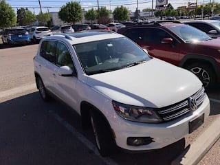 2016 Volkswagen Tiguan 2.0T SE 4Motion WVGBV7AX7GW541368 2016 Volkswagen Tiguan 2.0T SE 4Motion