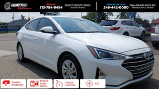 2019 Hyundai Elantra SE 5NPD74LF6KH459916 2019 Hyundai Elantra SE