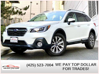 2018 Subaru Outback 4S4BSATC3J3244249 2018 Subaru Outback