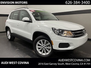 2018 Volkswagen Tiguan Limited 2.0T WVGAV7AX8JK004664 2018 Volkswagen Tiguan Limited 2.0T