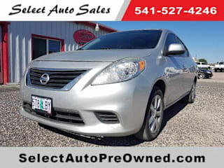 2013 Nissan Versa 1.6 S 3N1CN7AP0DL877263 2013 Nissan Versa 1.6 S