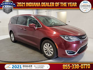 2018 Chrysler Pacifica Touring Plus 2C4RC1FG1JR100348 2018 Chrysler Pacifica Touring Plus