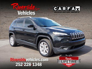 2018 Jeep Cherokee Latitude Plus 1C4PJLLB1JD563563 2018 Jeep Cherokee Latitude Plus