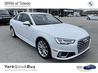 2019 Audi A4 2.0T quattro Premium Plus WAUENAF45KA024585 2019 Audi A4 2.0T quattro Premium Plus