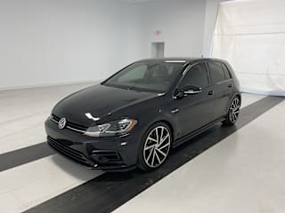 2018 Volkswagen Golf R Base WVWVF7AU5JW069568 2018 Volkswagen Golf R Base