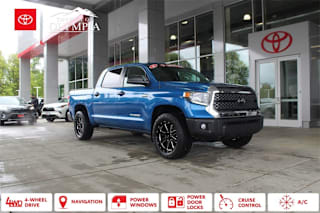 2018 Toyota Tundra SR5 5TFDY5F1XJX706523 2018 Toyota Tundra SR5