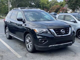 2018 Nissan Pathfinder S 5N1DR2MN0JC605785 2018 Nissan Pathfinder S
