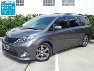 2017 Toyota Sienna 5TDXZ3DC8HS866581 2017 Toyota Sienna