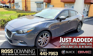 2018 Mazda Mazda3 Touring 3MZBN1V3XJM205047 2018 Mazda Mazda3 Touring