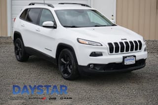 2018 Jeep Cherokee Latitude 1C4PJLCB9JD537714 2018 Jeep Cherokee Latitude