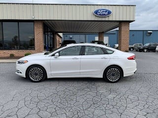 2017 Ford Fusion SE 3FA6P0T95HR417213 2017 Ford Fusion SE