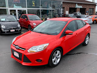 2014 Ford Focus SE 1FADP3F26EL339560 2014 Ford Focus SE