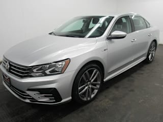 2017 Volkswagen Passat 1.8T R-Line 1VWDT7A38HC040988 2017 Volkswagen Passat 1.8T R-Line