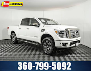 2017 Nissan Titan Platinum Reserve 1N6AA1E57HN513835 2017 Nissan Titan Platinum Reserve