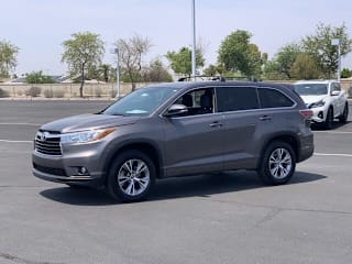 2016 Toyota Highlander LE 5TDZKRFH0GS131875 2016 Toyota Highlander LE