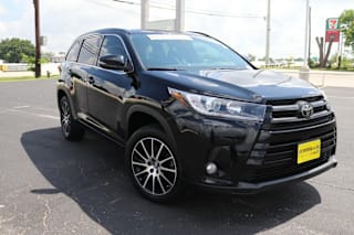2017 Toyota Highlander SE 5TDKZRFH9HS521372 2017 Toyota Highlander SE
