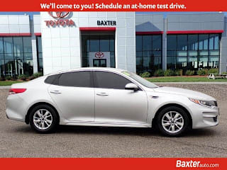 2016 Kia Optima LX 5XXGT4L39GG017794 2016 Kia Optima LX