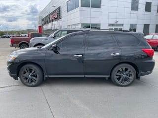2018 Nissan Pathfinder SL 5N1DR2MM3JC631594 2018 Nissan Pathfinder SL