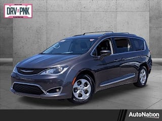 2017 Chrysler Pacifica Touring-L Plus 2C4RC1EG4HR542374 2017 Chrysler Pacifica Touring-L Plus